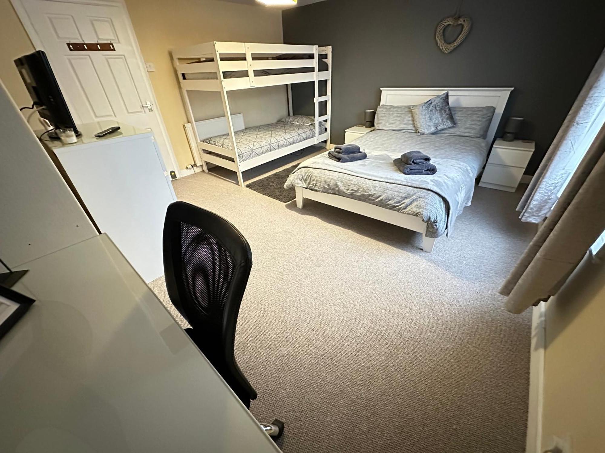 Llanidloes Townhouse-Pet-Friendly-Sleeps 6-Mid Wales Διαμέρισμα Εξωτερικό φωτογραφία